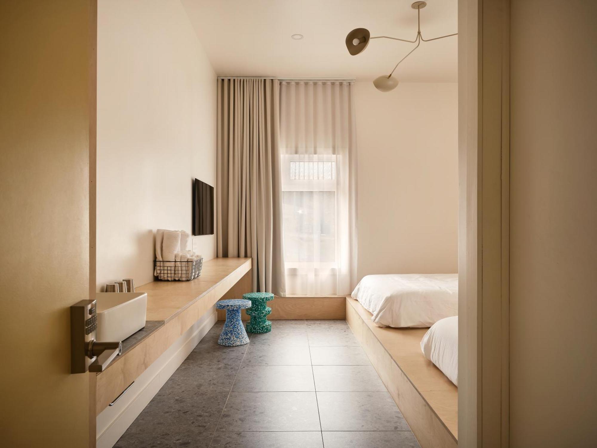 Havre-Aubert Petit Hotel De La Montagne מראה חיצוני תמונה